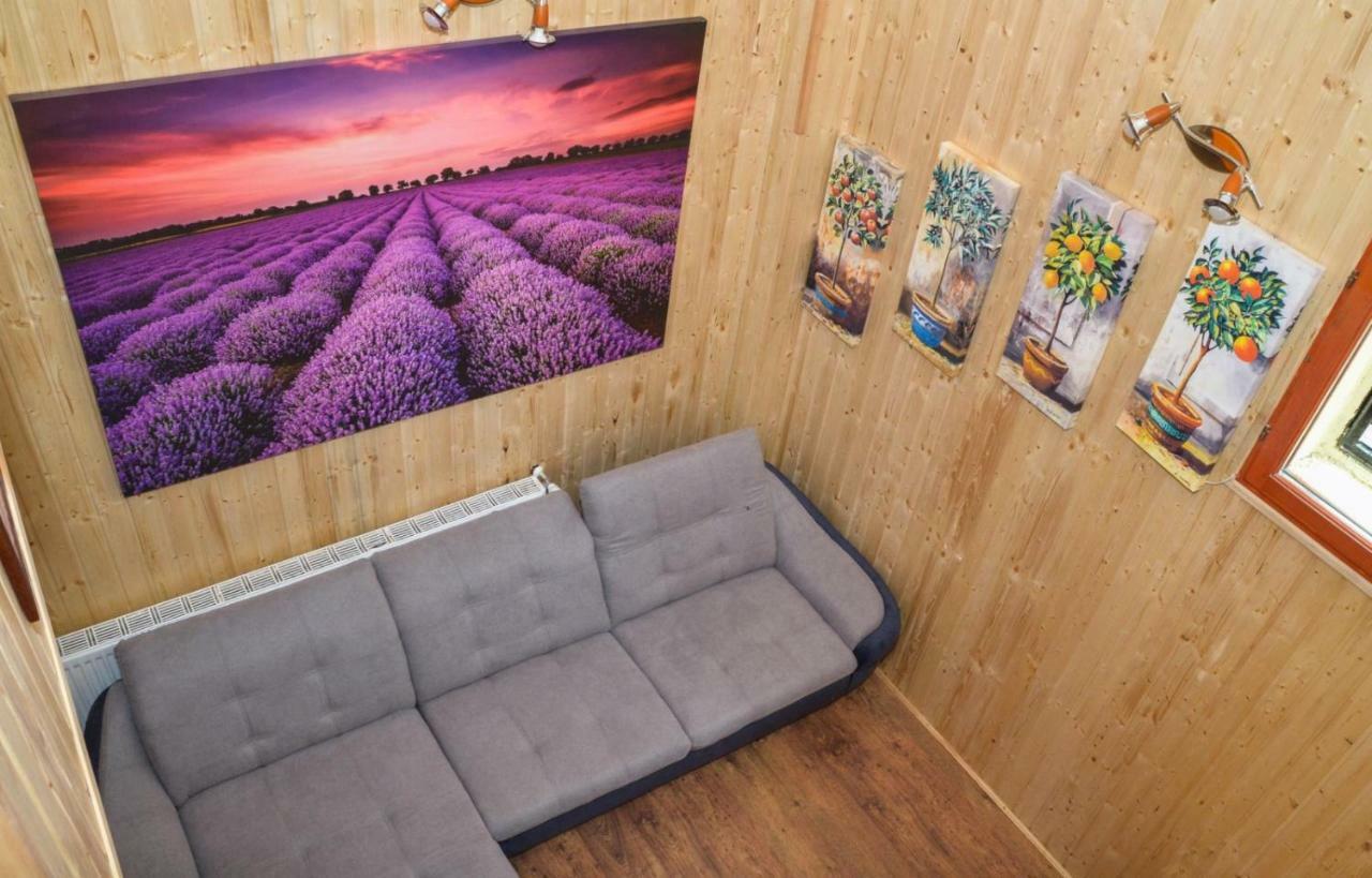 Malom Apartman Derekegyhaz Exterior foto