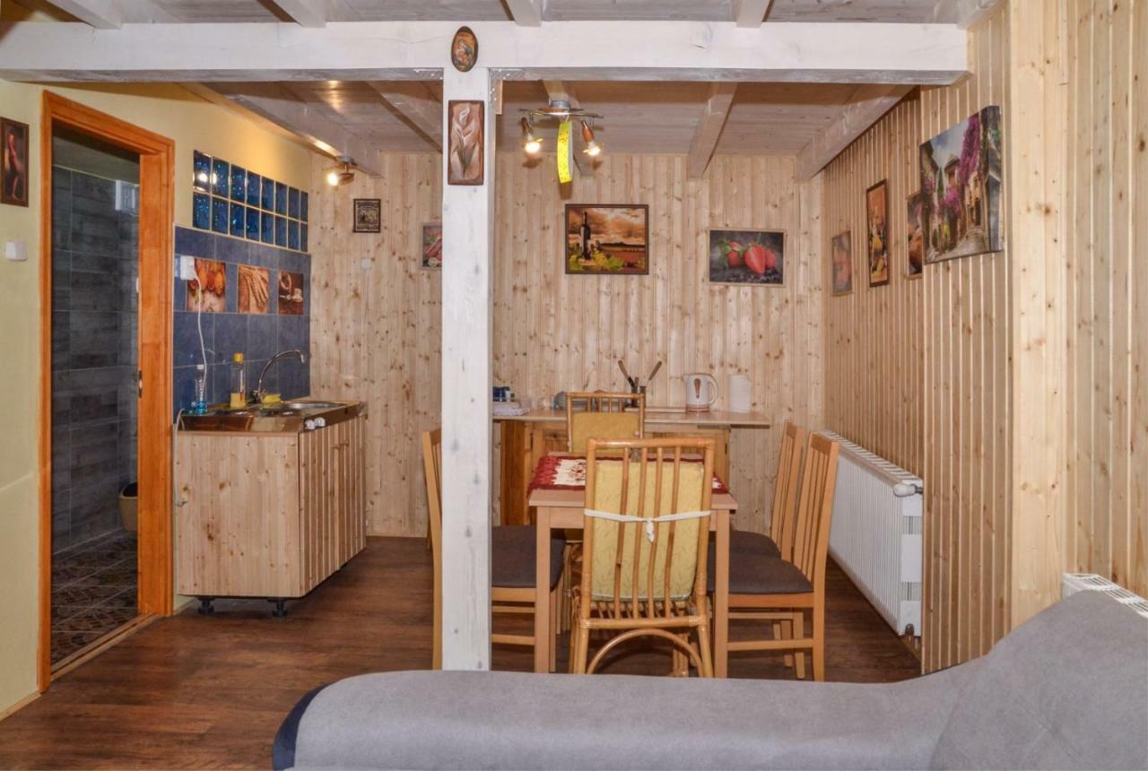 Malom Apartman Derekegyhaz Exterior foto